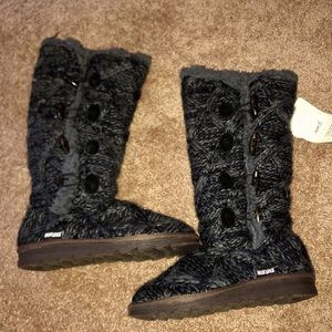 Mukluk Water Resistant Winter Sweater Boots Size 7
